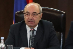 Թղթե՞ շերեփ, թե՞ երկաթե