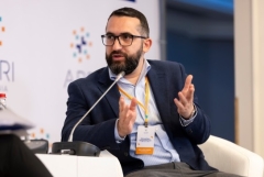 Աշխարհը պատրաստվում է պատերազմի, Սյունիքն առաջնային թիրախ է, իսկ ՀՀ-ում ուղղակի հինգշաբթի է, երբ թիրախավորվում է հանրությունը․ թյուրքագետ