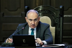 Բախումներ չեն լինելու, Հայ Առաքելական Սուրբ Եկեղեցու հավատավոր հոտը Վեհարանը հանձնելու է Վեհի