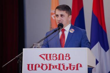 Խաչիկ Ասրյան. տրանսգենդերը՝ նույն ինքը լգբտ-ն, անբուժելի հիվանդությամբ տառապող անհայրենիք բարոյազուրկների միավորում է, որը պետք է արմատախիլ անել և մաքրել Հայոց Սուրբ Հողը