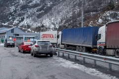 Վերին Լարսում կուտակված հայկական բեռնատարների թիվը հասնում է 860–ի