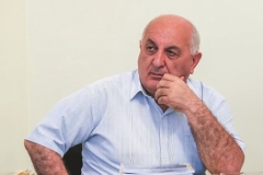 Երիցս օրհնյալ լինեք դուք՝ չպարտված ու նահատակությամբ անմահացած մեր զորականներ, մեր արևաբույր տղաներ, հրի և սրի զոհ դարձած մեր զավակներ, մեր անմարելի փառքեր…