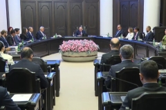 Կառավարությունը փոխում է երեք նախարարությունների անվանումները