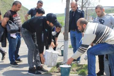 Կրապատման աշխատանքներ Կապանցի երիտասարդների կողմից