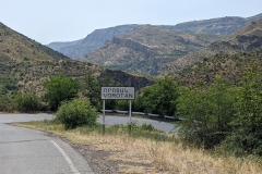 Գորիս-Կապան ճանապարհի փակվելուց հետո Շուռնուխում ու Որոտանում ապրող մարդկանց կյանքը գլխիվայր փոխվել է. ադրբեջանցիները բնագծերում ամրանում են. Տիգրան Աբրահամյան