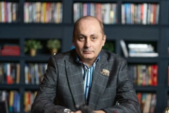 «Դոգ» անունով հայտնի Վարդան Ղուկասյանը՝ վարչապետի թեկնածու