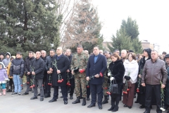Մեղրի համայնքում տեղի ունեցավ հայրենիքի պաշտպանության համար զոհվածների հիշատակի օրվան նվիրված ծաղկեդրման արարողություն