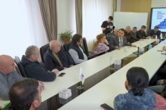 Նարեկ Կարապետյանը հանդիպել է փոքր բիզնեսի ներկայացուցիչների հետ (տեսանյութ)