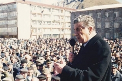 Այսօր Կարեն Դեմիրճյանի ծննդյան օրն է