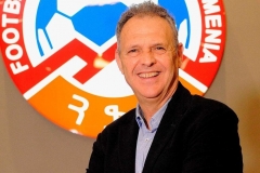 Կապառոսն արդեն հայ է. իսպանական Marca-ն` ՀՀ հավաքականի մարզչի մասին