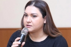 «Արցախից ու գործից հասկացող բոլոր մարդիկ հիմա գրում են պատերազմի վճռորոշ փուլ մտնելու մասին։ Դա նշանակում ա, որ ծանր ա լինելու, շատ ծանր». Անժելա Էլիբեգովա