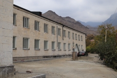 «Մինչև 2026 թվականը կառուցվող, հիմնանորոգվող կամ վերակառուցվող 300 դպրոցներ» ծրագրի շրջանակում Շվանիձոր գյուղի դպրոցի վերակառուցման աշխատանքներն ընթացքի մեջ են