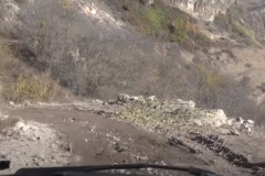 Ո՞վ է ասել, թե ճանապարհ կա, էդ ասողները թող իրենց ընտանիքի հետ մի անգամ գան ու գնան. Որոտանում բնակիչները վրդովված են