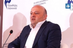 Արթուր, Արթուր… Այդ ի՞նչ էիր արել, որ Սիսիանը քեզ լուսանցք նետեց