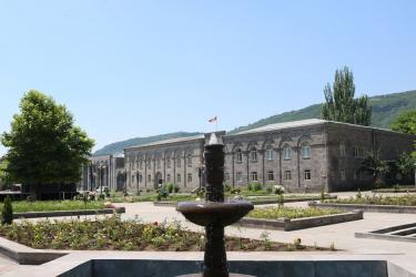 «Հայելիի» հերթական հրապարակումը, որ զառանցանքի տիրույթում է