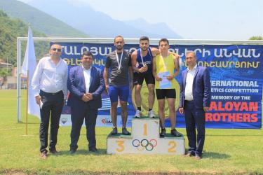 ԿԱՅԱՑԱՎ ՄԱԼՈՅԱՆ ԵՂԲԱՅՐՆԵՐԻ ԱՆՎԱՆ ԱԹԼԵՏԻԿԱՅԻ ՄԻՋԱԶԳԱՅԻՆ ՀՈՒՇԱՄՐՑՈՒՄԸ