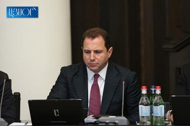 «Խնդրում եմ ընդունել այսքան սպասված որոշման նախագիծը». Զինծառայողների աշխատավարձը կբարձրանա