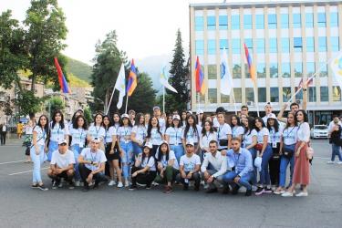 ԿԱՊԱՆՈՒՄ ՀԱՆԴԻՍԱՎՈՐ ԱՐԱՐՈՂՈՒԹՅԱՄԲ ՄԵԿՆԱՐԿԵՑ ՈՒՍԱՆՈՂԱԿԱՆ ԱՄԱՌ ԿԱՊԱՆ-2019» ԱՄԵՆԱՄՅԱ ՓԱՌԱՏՈՆԸ