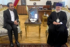 Ամենայն հայոց կաթողիկոսն այցելել է ՀՀ–ում Իրանի դեսպանատուն