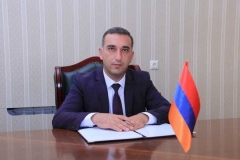 Ադրբեջանցին սկզբում Բնունիսում է եղել, հետո հայտնաբերվել է Աշոտավան գյուղում, նա քաղաքացիական հագուստով է եղել․ Սիսիանի համայնքապետ