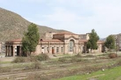 «Կայարանը թող չաշխատեր, մենակ հողերը չտային, մեզ էդ ճանապարհը պետք չէ». կապանցիները՝ Կապան-Երեւան երկաթուղու վերագործարկման մասին