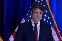 Մենք չենք ցանկանում արյունահեղության ևս 20 և ավելի տարիներ․ ԱՄՆ հակաահաբեկչական կենտրոնի՝ հրաժարական տված տնօրեն