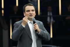 Մեր հասարակությունը պետք է ընտրություն կատարի երկու տարբերակների միջև՝ Կարապետյան կամ Փաշինյան․ Նարեկ Կարապետյան (տեսանյութ)