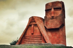 1967 թվականի այս օրը Արցախում տեղադրվեց «Մե՛նք ենք մեր լեռները» հուշարձանը