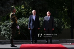 Մեկնարկել է Նիկոլ Փաշինյանի և Իրանի նախագահի առանձնազրույցը