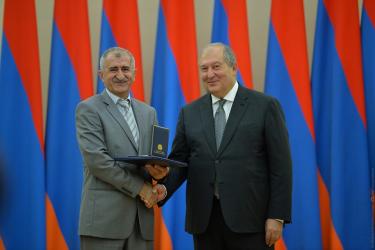 Հայկ Հակոբյանը՝ ՀՀ վաստակավոր ուսուցիչ. շնորհավորում ենք