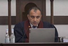 ՍԴ-ն երկրորդ անգամ մերժեց նախագահին որպես վկա հրավիրելու Հրայր Թովմասյանի միջնորդությունը