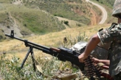 Ռազմական գործողությունները ինտենսիվ կերպով շարունակվում են. թշնամին կենդանի ուժի մեծ կորուստներ է կրում. Վ. Պողոսյան