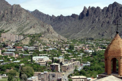 Մեղրիի ենթադրյալ միջանցքի շնորհիվ Սյունիքի երկաթուղային ճանապարհների վերագործարկման շահավետության գաղափարը միֆ է, ուղեղային մորմոք եւ մեծ սուտ