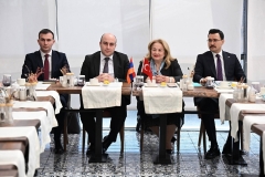 Կարսում տեղի է ունեցել Հայաստան-Թուրքիա աշխատանքային խմբի հանդիպումը՝ Գյումրի-Կարս երկաթգծի վերականգնման ու գործարկման թեմայով
