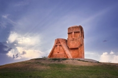 «Ադրբեջանցի փախստականների վերադարձի» մասին բամբասանքներն իրականության հետ որևէ աղերս չունեն. Արտակ Բեգլարյան