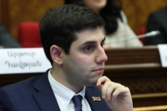 Սուրեն Գրիգորյանն ազատվել է արդարադատության նախարարի տեղակալի պաշտոնից