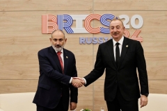 Մոտ ապագայում խաղաղության պայմանագրի այդ 1-2 ձևակերպումների շուրջ էլ համաձայնության կգանք և այն պատրաստ կլինի ստորագրման. Արարատ Միրզոյան
