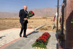 Կոպիրկինը հարգանքի տուրք է մատուցել Ադրբեջանի կողմից ռուսական ուղղաթիռի խոցման հետևանքով զոհված ռուս օդաչուների հիշատակին