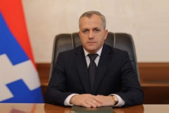 Երևանում Շահրամանյանը ստորագրել է մեկ այլ հրամանագիր, որով անվավեր է ճանաչվել Արցախը լուծարելու հրամանագիրը