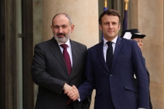 Հայաստանը, որի կողքին Ֆրանսիան ամուր կանգնած է, գտնվում է Ադրբեջանի և նրա տարածքային նկրտումների ճնշման տակ. Մակրոն