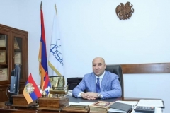 ՔԱՋԱՐԱՆ ՀԱՄԱՅՆՔԻ ՂԵԿԱՎԱՐ ՄԱՆՎԵԼ ՓԱՐԱՄԱԶՅԱՆԻ ՇՆՈՐՀԱՎՈՐԱԿԱՆ ՈՒՂԵՐՁԸ ՈՒՍՈՒՑՉԻ ՕՐՎԱ ԱՌԹԻՎ