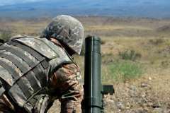 Հայաստանը սահմանին զորքեր չի կուտակում. ՊՆ–ն պատասխանում է ադրբեջանական ապատեղեկատվությանը