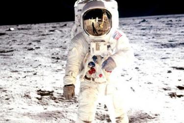 Այսօր նշվում է Լուսնի վրա մարդու վայրէջքի 50-ամյակը