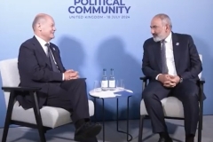 Փաշինյանը Շոլցին ներկայացրել է հայկական կողմի դիրքորոշումները սահմանազատման գործընթացի վերաբերյալ