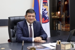 Կապան համայնքի ղեկավար Գևորգ Փարսյանի շնորհավորական ուղերձը՝ Կանանց տոնի կապակցությամբ