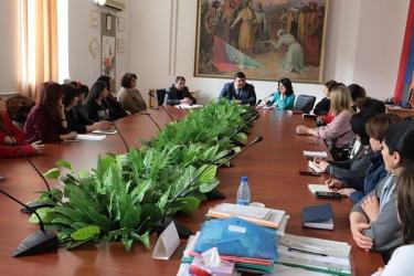 Խորհրդակցություն՝ նվիրված սեզոնային վարակների կանխարգելմանը ՆՈՒՀ-երում