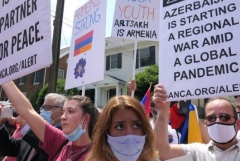 Ադրբեջանցիները փորձել են միջամտել հայերի՝ Լոս Անջելեսում իրականացրած խաղաղ ցույցին