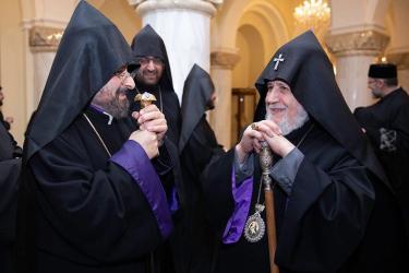 Մայր Աթոռ Սուրբ Էջմիածին է ժամանել Կ․ Պոլսի Հայոց նորընտիր Պատրիարք Սահակ Մաշալյանը