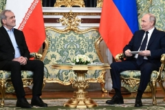 Պուտինը և Փեզեշքիանը քննարկել են Իրանի և ԱՄՆ-ի միջև բանակցությունների ընթացքը