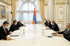 Փաշինյանը և Հարությունյանը քննարկել են Արցախում խոշոր ենթակառուցվածքային նախագծերի հարցերը